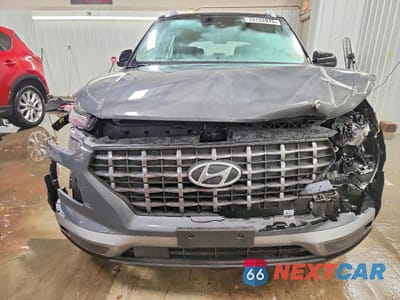 Piąte zdjęcie samochodu w środku: 2025 HYUNDAI VENUE LIMITED VIN:KMHRC8A37SU361254 - miniatura