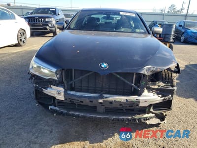 Piąte zdjęcie samochodu w środku: 2019 BMW M550XI VIN:WBAJB9C55KB464948 - miniatura