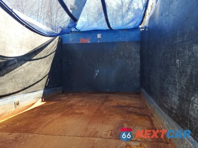 Zdjęcie 6 z 10 samochodu: 2007 ISUZU NPR REFUSE TRUCK VIN:4KLC4B1U17J805265 - miniatura