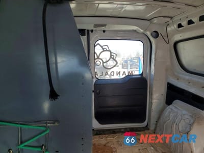 Zdjęcie 10 z 14 samochodu: 2016 RAM PROMASTER CITY VIN:ZFBERFAT7G6C33197 - miniatura