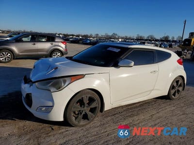 2016 HYUNDAI VELOSTER KMHTC6AD8GU268673 - główne zdjęcie licytacji z USA - miniatura