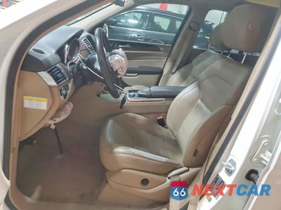 Zdjęcie 7 z 13 samochodu: 2012 MERCEDES-BENZ ML 350 BLUETEC VIN:4JGDA2EB2CA001035 - miniatura