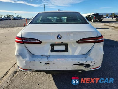 Zdjęcie 6 z 12 samochodu: 2025 BMW 530 XI VIN:WBA53FJ0XSCT29723 - miniatura