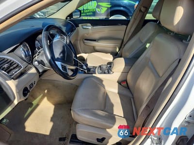 Zdjęcie 7 z 12 samochodu: 2012 CHRYSLER 300 LIMITED VIN:2C3CCACG3CH231806 - miniatura