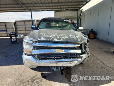 Piąte zdjęcie samochodu w środku: 2018 CHEVROLET SILVERADO C1500 LT VIN:3GCPCREC3JG280135 - miniatura