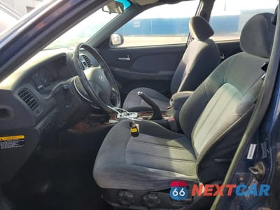 Zdjęcie 7 z 12 samochodu: 2003 HYUNDAI SONATA GLS VIN:KMHWF35H73A854860 - miniatura
