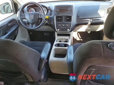 Zdjęcie 8 z 13 samochodu: 2014 DODGE GRAND CARAVAN SXT VIN:2C4RDGCG9ER244658 - miniatura