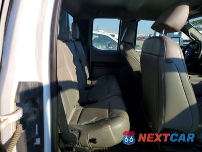Zdjęcie 10 z 13 samochodu: 2022 FORD F550 SUPER DUTY VIN:1FD0X5HT3NEC65914 - miniatura