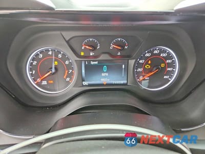 Zdjęcie 9 z 12 samochodu: 2017 CHEVROLET CAMARO LT VIN:1G1FB1RS6H0180104 - miniatura