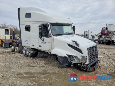 2019 VOLVO VNL SEMI TRUCK 4V4NC9EH7KN214669 - główne zdjęcie licytacji z USA - miniatura