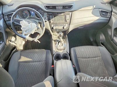 Zdjęcie 8 z 12 samochodu: 2018 NISSAN ROGUE S VIN:5N1AT2MV5JC810507 - miniatura