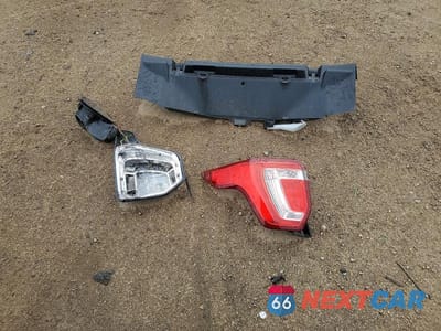 Zdjęcie 13 z 13 samochodu: 2017 FORD EXPLORER XLT VIN:1FM5K7D88HGE34920 - miniatura