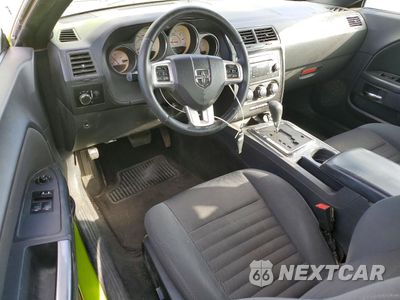 Zdjęcie 8 z 12 samochodu: 2012 DODGE CHALLENGER SXT VIN:2C3CDYAGXCH206474 - miniatura