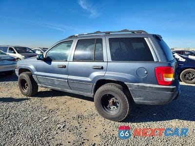 Drugie zdjęcie samochodu z przodu: 2001 JEEP GRAND CHEROKEE LAREDO VIN:1J4GW48S91C671624 - miniatura