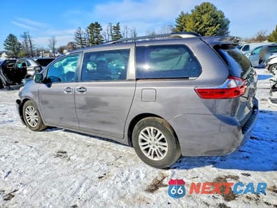 Drugie zdjęcie samochodu z przodu: 2017 TOYOTA SIENNA VIN:5TDYZ3DC8HS878461 - miniatura