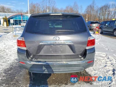 Zdjęcie 6 z 13 samochodu: 2011 TOYOTA HIGHLANDER BASE VIN:5TDZK3EH9BS046671 - miniatura