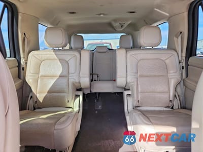 Zdjęcie 10 z 15 samochodu: 2018 LINCOLN NAVIGATOR L SELECT VIN:5LMJJ3JT6JEL22568 - miniatura