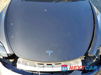 Zdjęcie 11 z 12 samochodu: 2023 TESLA MODEL Y VIN:7SAYGDEE9PA201238 - miniatura