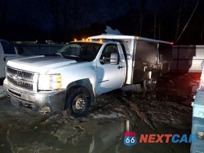 2007 CHEVROLET SILVERADO UTILITY / SERVICE TRUCK 1GBJC34K17E543092 - główne zdjęcie licytacji z USA - miniatura