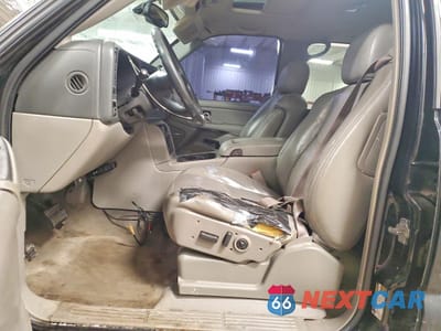 Zdjęcie 7 z 12 samochodu: 2005 CHEVROLET AVALANCHE K1500 VIN:3GNEK12Z25G117512 - miniatura