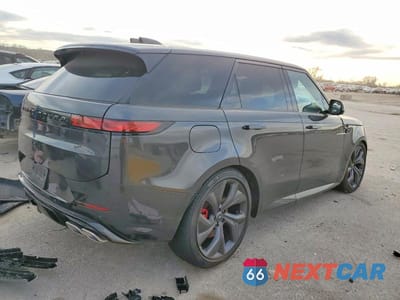 Trzecie zdjęcie samochodu z tyłu: 2025 LAND ROVER RANGE ROVER SPORT DYNAMIC SE VIN:SAL1L9E93SA426617 - miniatura