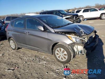 Czwarte zdjęcie samochodu z boku: 2016 HYUNDAI ACCENT SE VIN:KMHCT5AEXGU237962 - miniatura