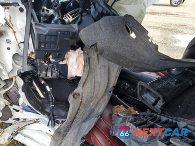 Zdjęcie 8 z 13 samochodu: 2014 LEXUS IS 250 VIN:JTHBF1D27E5040822 - miniatura