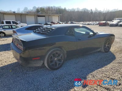 Trzecie zdjęcie samochodu z tyłu: 2018 DODGE CHALLENGER SXT VIN:2C3CDZAG0JH333883 - miniatura