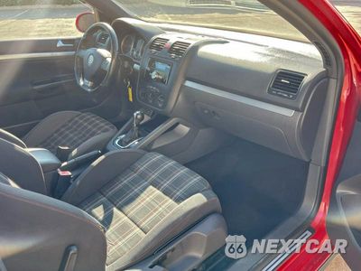 Piąte zdjęcie samochodu w środku: 2009 VOLKSWAGEN GTI VIN:WVWFD71K89W137222 - miniatura