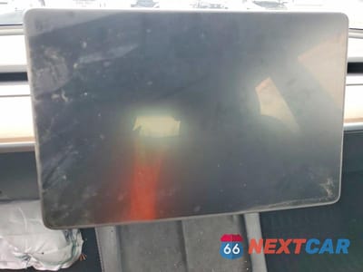 Zdjęcie 9 z 11 samochodu: 2021 TESLA MODEL 3 VIN:5YJ3E1EA6MF064301 - miniatura