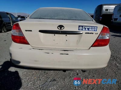 Zdjęcie 6 z 12 samochodu: 2004 TOYOTA CAMRY LE VIN:4T1BE32K74U801383 - miniatura