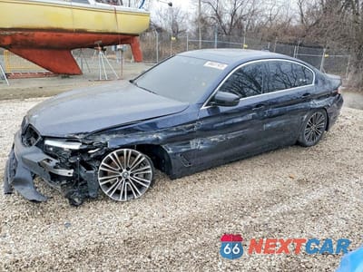 2019 BMW 540 XI WBAJE7C59KWW09588 - główne zdjęcie licytacji z USA - miniatura
