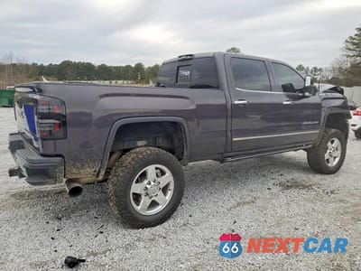 Trzecie zdjęcie samochodu z tyłu: 2015 GMC SIERRA K2500 DENALI VIN:1GT120E83FF513598 - miniatura