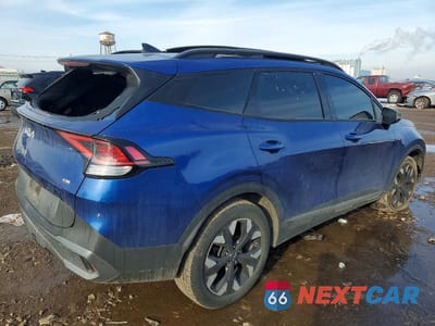 Trzecie zdjęcie samochodu z tyłu: 2023 KIA SPORTAGE X LINE VIN:5XYK6CAF3PG077977 - miniatura