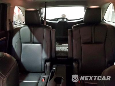Zdjęcie 10 z 13 samochodu: 2018 TOYOTA HIGHLANDER SE VIN:5TDKZRFH8JS531400 - miniatura
