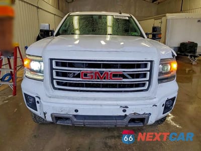 Piąte zdjęcie samochodu w środku: 2015 GMC SIERRA K1500 VIN:1GTV2TEC6FZ387632 - miniatura