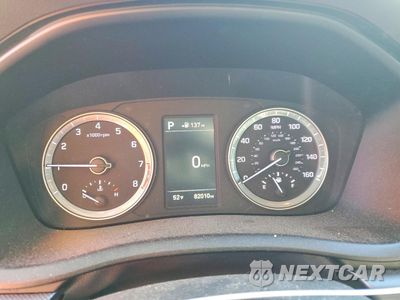 Zdjęcie 9 z 13 samochodu: 2019 HYUNDAI SONATA LIMITED VIN:5NPE34AF4KH771574 - miniatura
