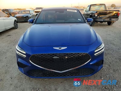 Piąte zdjęcie samochodu w środku: 2023 GENESIS G70 BASE VIN:KMTG54TE7PU116198 - miniatura