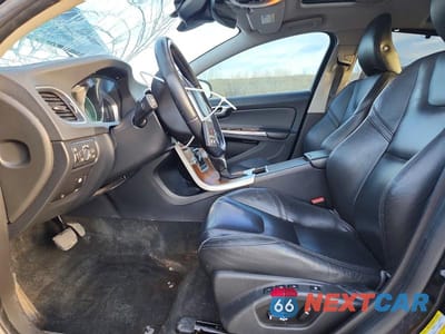 Zdjęcie 7 z 11 samochodu: 2016 VOLVO S60 PREMIER VIN:LYV402FK2GB106775 - miniatura