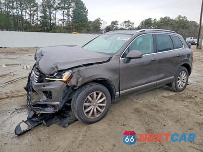 2017 VOLKSWAGEN TOUAREG SPORT WVGEF7BP2HD006874 - główne zdjęcie licytacji z USA - miniatura