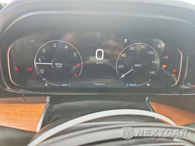 Zdjęcie 9 z 15 samochodu: 2023 JEEP GRAND WAGONEER L SERIES III VIN:1C4SJSGP4PS550689 - miniatura
