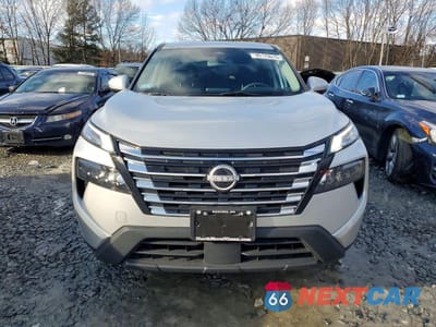Piąte zdjęcie samochodu w środku: 2024 NISSAN ROGUE SV VIN:JN8BT3BB8RW445973 - miniatura