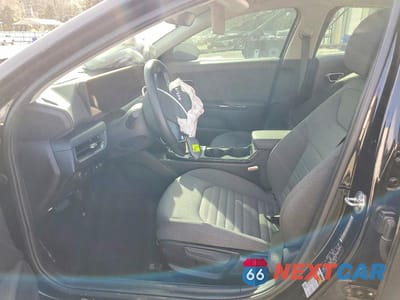 Zdjęcie 7 z 12 samochodu: 2025 KIA K4 EX VIN:3KPFU4DE4SE138193 - miniatura