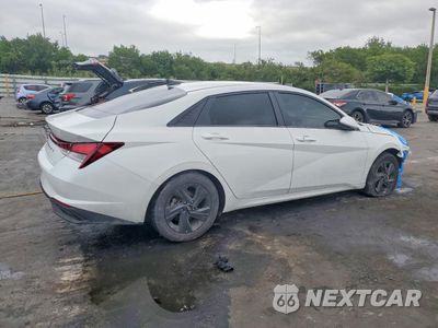 Trzecie zdjęcie samochodu z tyłu: 2022 HYUNDAI ELANTRA SEL VIN:5NPLS4AG6NH084684 - miniatura