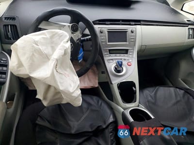 Zdjęcie 8 z 11 samochodu: 2012 TOYOTA PRIUS VIN:JTDKN3DU7C5440202 - miniatura