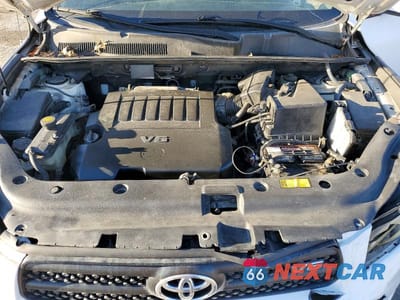 Zdjęcie 12 z 14 samochodu: 2007 TOYOTA RAV4 SPORT VIN:JTMBK32V775033149 - miniatura