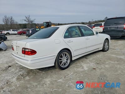 Trzecie zdjęcie samochodu z tyłu: 2000 MERCEDES-BENZ E 430 VIN:WDBJF70J6YB066071 - miniatura
