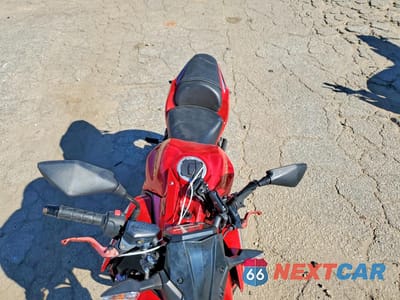 Piąte zdjęcie samochodu w środku: 2022 KAWASAKI ER650 K VIN:ML5EREK10NDA67886 - miniatura