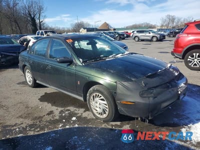 Czwarte zdjęcie samochodu z boku: 1999 SATURN SL2 VIN:1G8ZK5270XZ107137 - miniatura