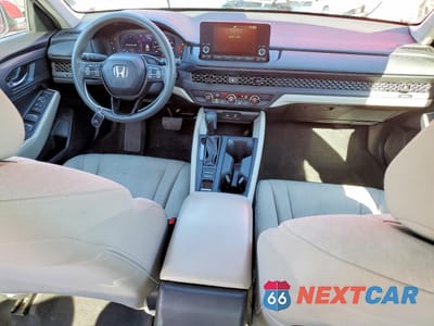 Zdjęcie 8 z 13 samochodu: 2023 HONDA ACCORD LX VIN:1HGCY1F29PA043424 - miniatura